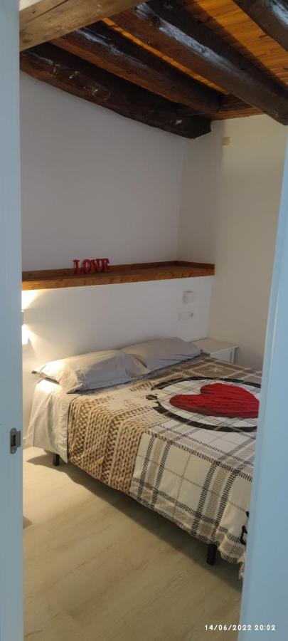 Hotelet De Hotel